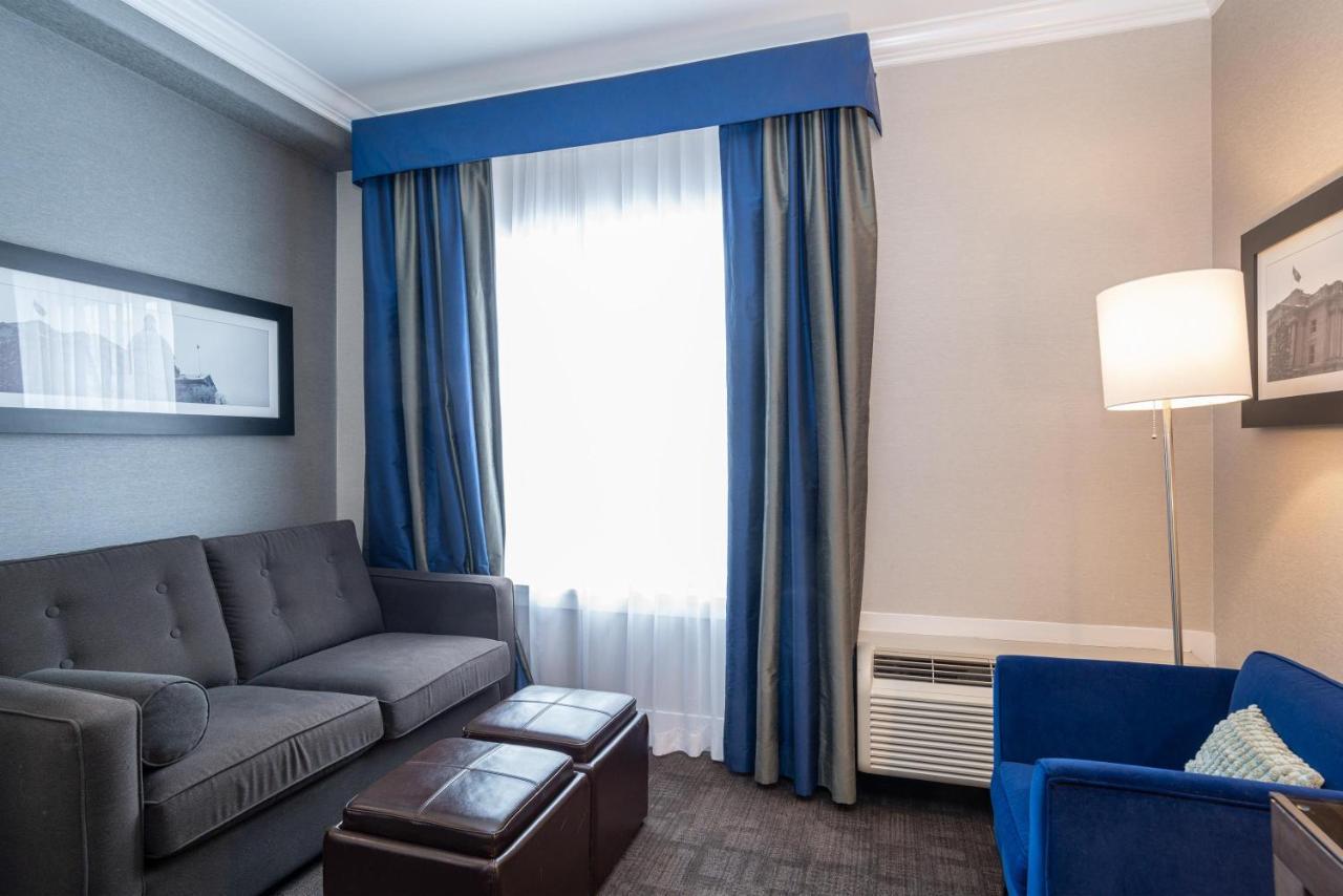 Sandman Signature Edmonton South Hotel Buitenkant foto