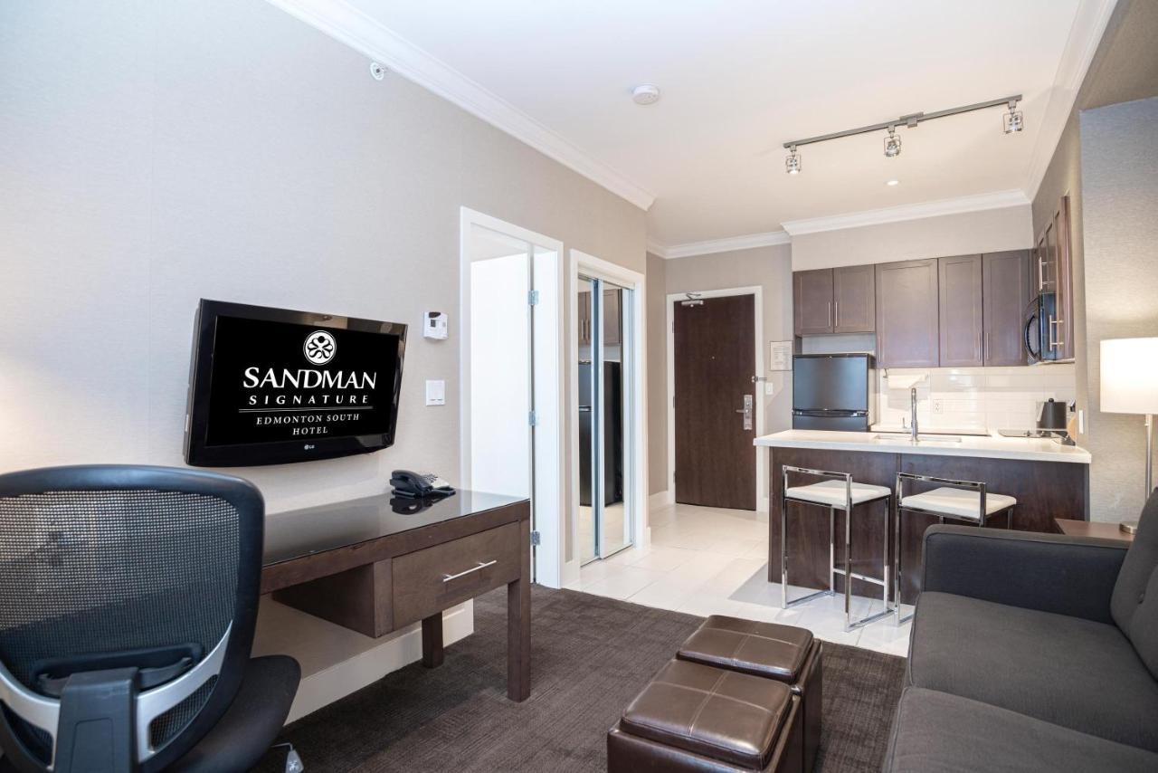 Sandman Signature Edmonton South Hotel Buitenkant foto