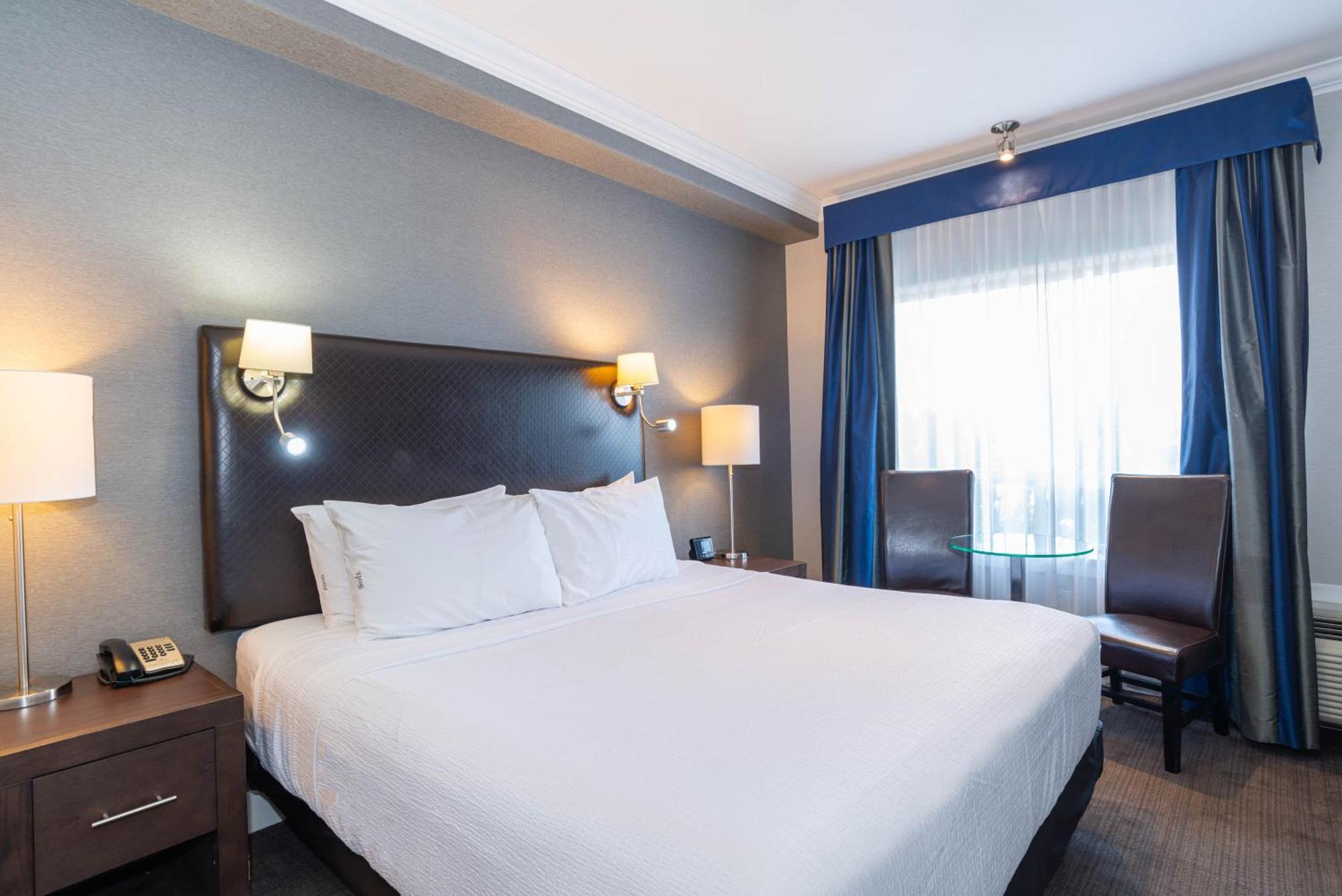 Sandman Signature Edmonton South Hotel Buitenkant foto