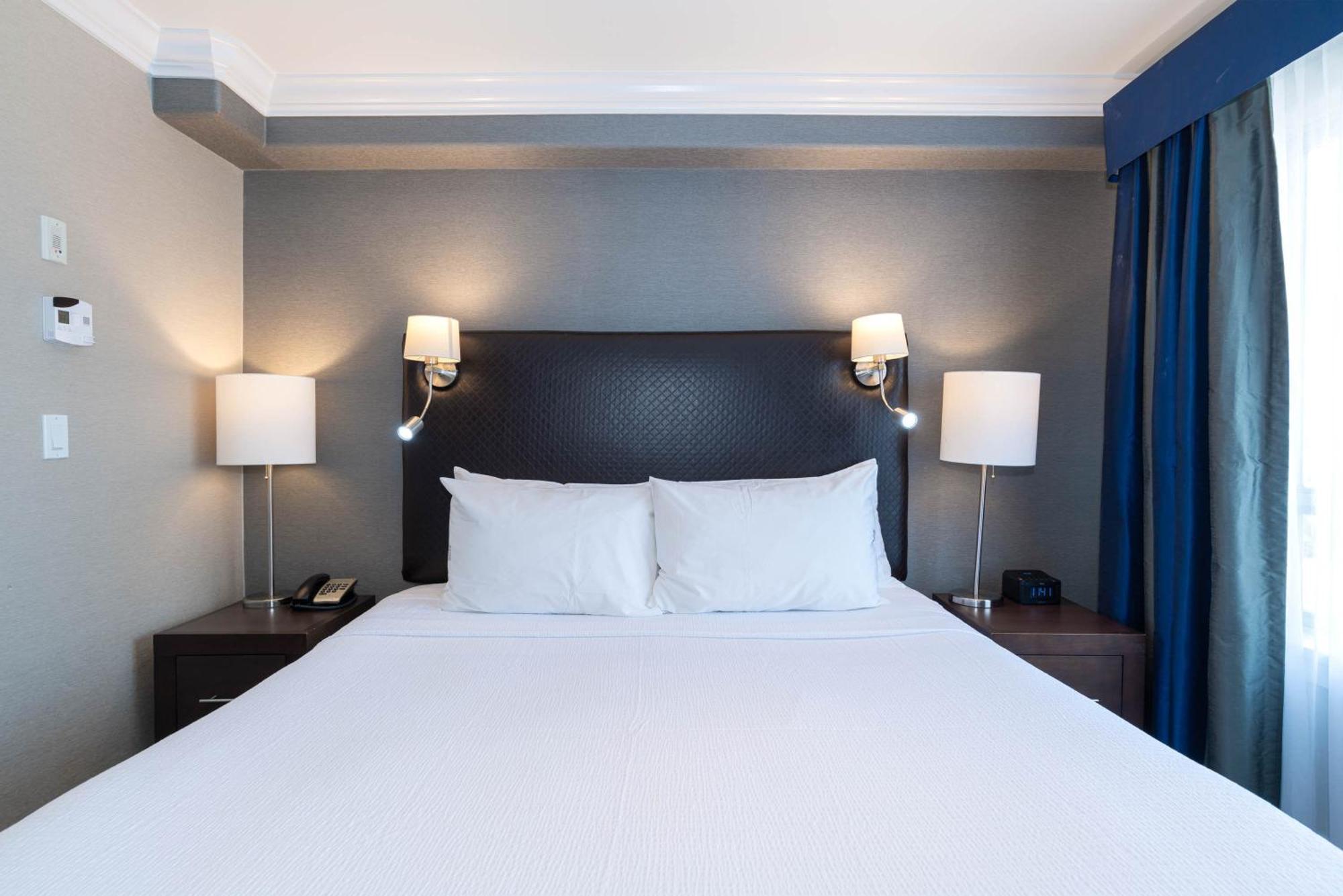 Sandman Signature Edmonton South Hotel Buitenkant foto