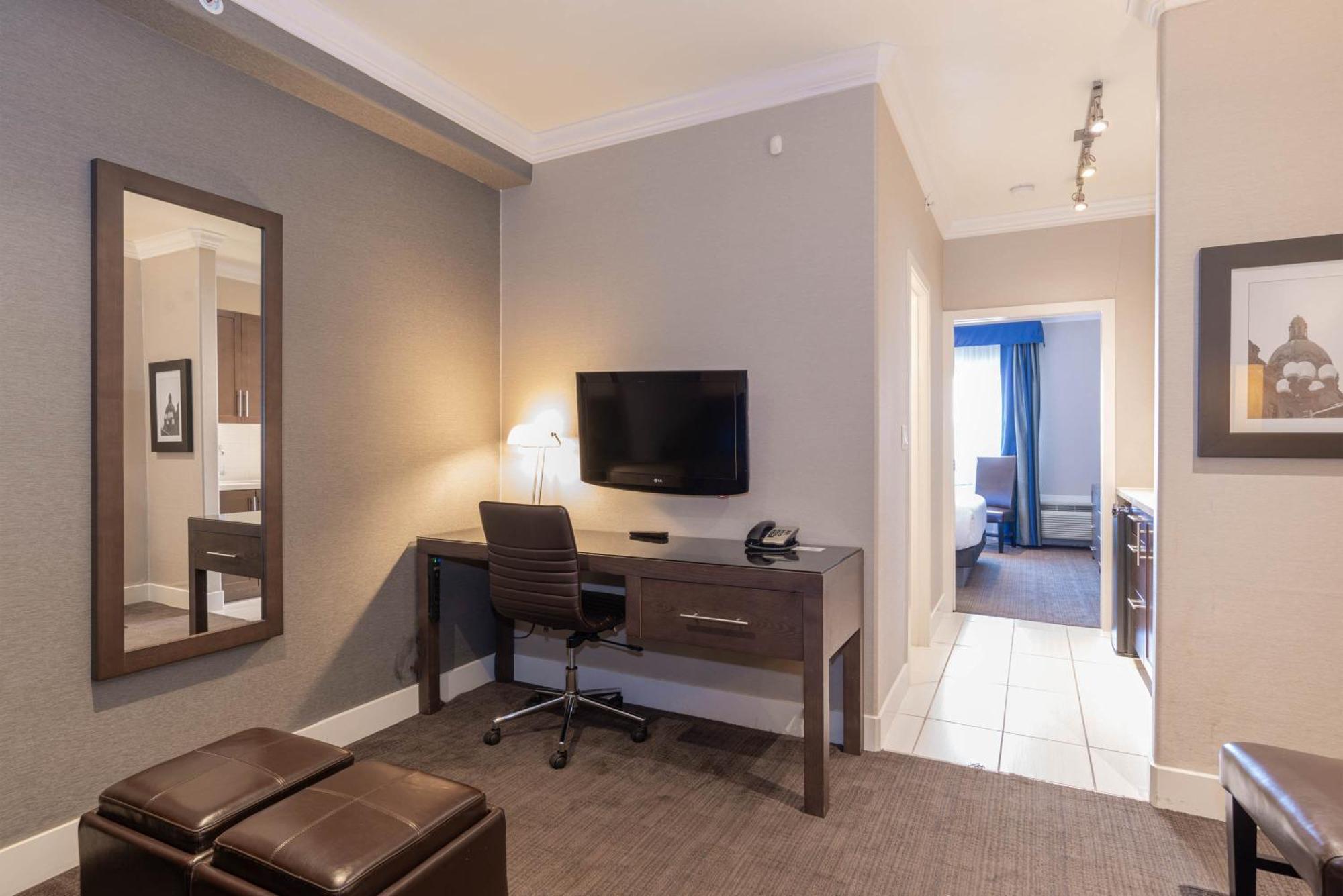 Sandman Signature Edmonton South Hotel Buitenkant foto