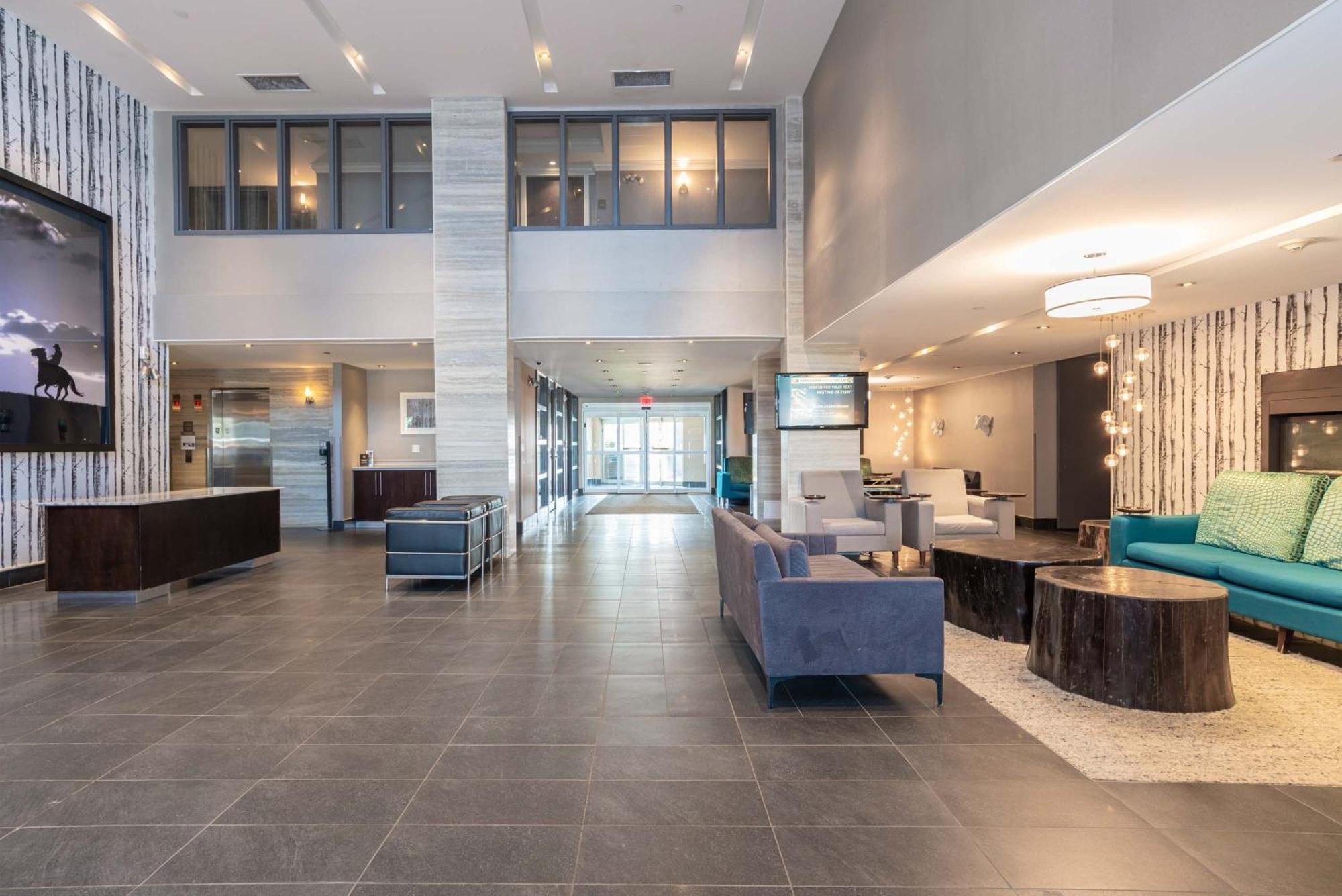 Sandman Signature Edmonton South Hotel Buitenkant foto