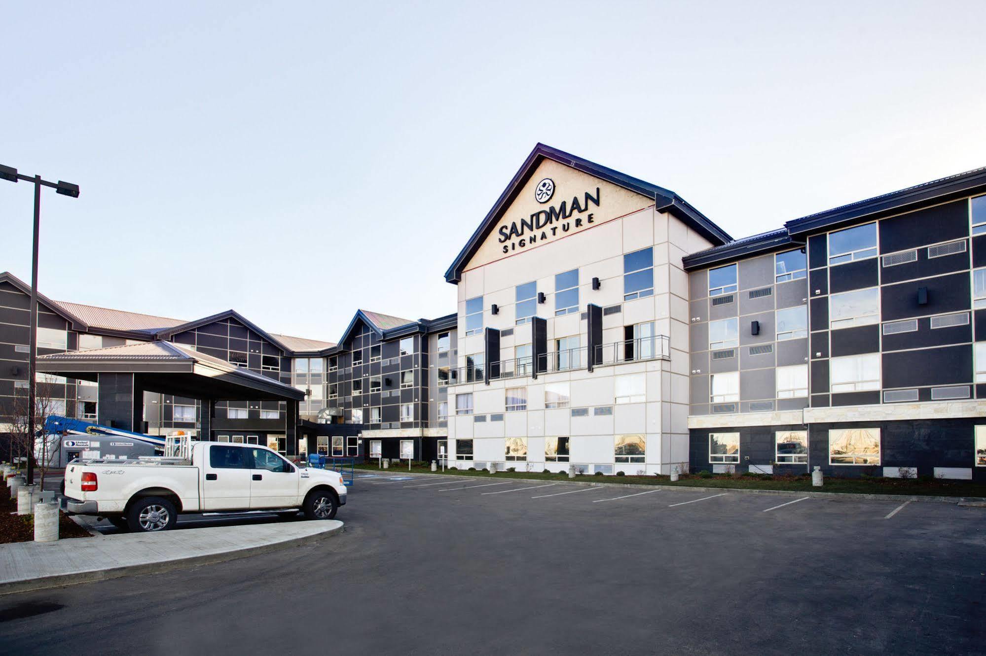 Sandman Signature Edmonton South Hotel Buitenkant foto