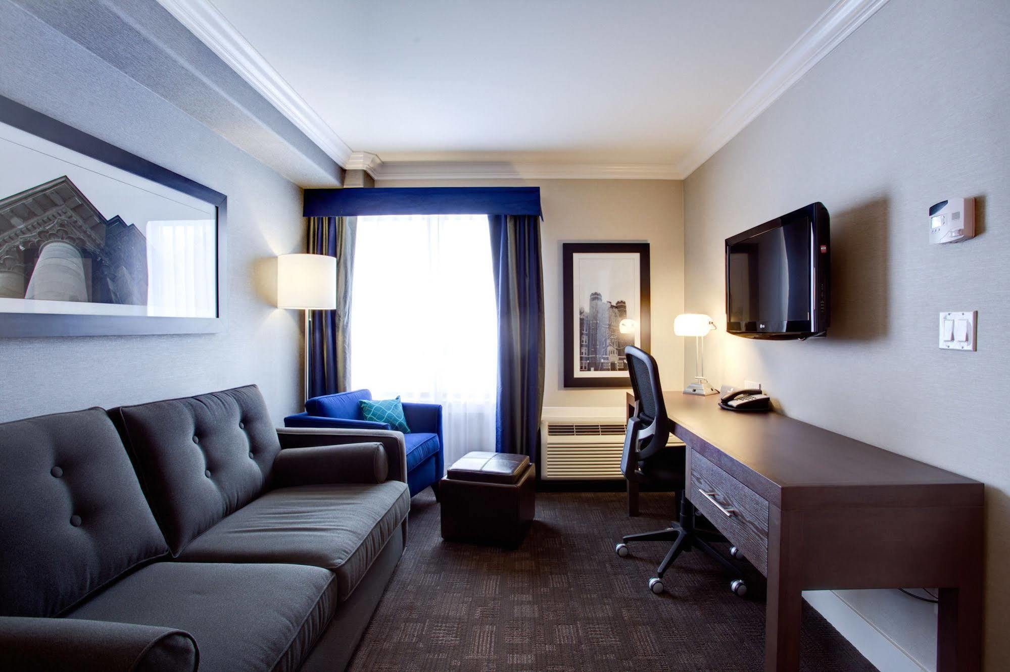 Sandman Signature Edmonton South Hotel Buitenkant foto